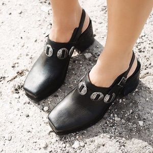 Intentionally Blank Western Honcho Clogs sz 10